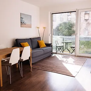 B 202, In The Heart Of The Jewish Quarter Apartment