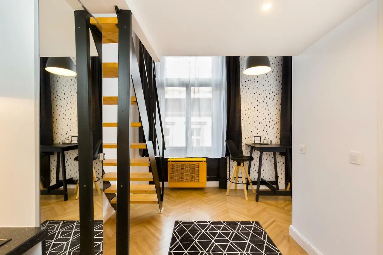 Leah Studios Budapest Apartment