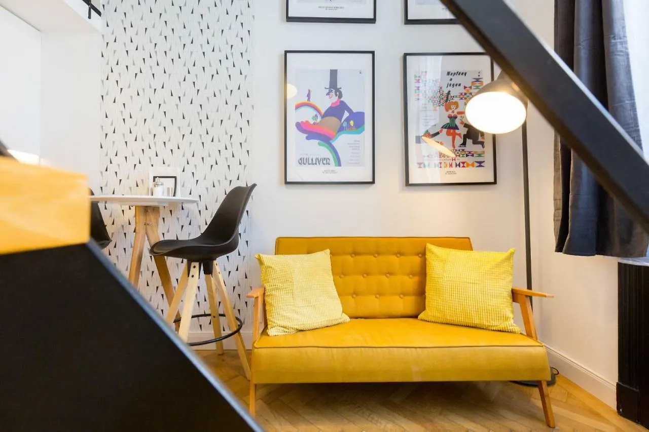 Leah Studios Budapest