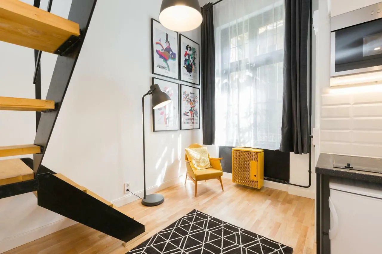Leah Studios Budapest